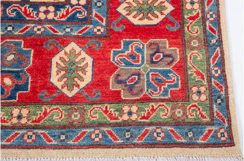 Kazak Beige Hand Knotted 67 X 101  Area Rug 700-109683 Image 4