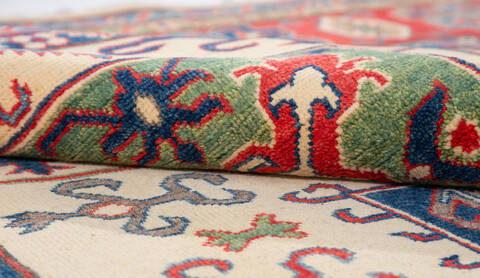 Kazak Beige Hand Knotted 67 X 101  Area Rug 700-109683 Image 7