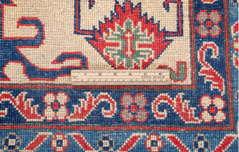 Kazak Beige Hand Knotted 67 X 101  Area Rug 700-109683 Image 8