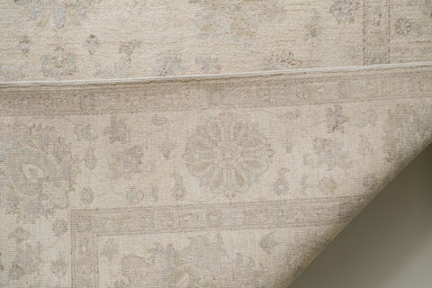 Chobi White Hand Knotted 67 X 99 Area Rug 700-109696 Image 1