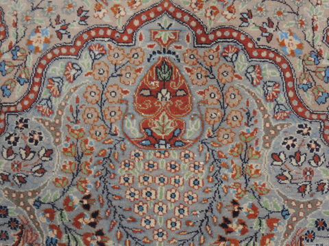 Isfahan Blue Hand Knotted 47 X 73 Area Rug 100-109739 Image 12