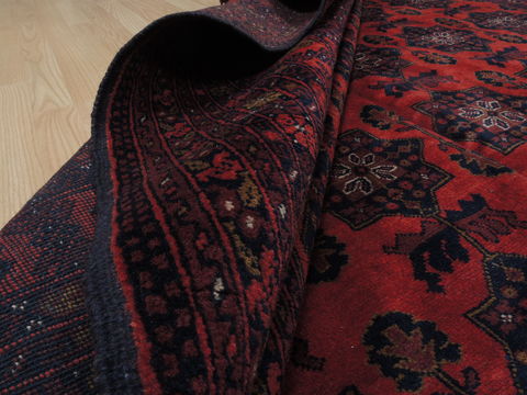 Khan Mohammadi Red Hand Knotted 80 X 114 Area Rug 100-109763 Image 15