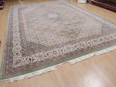 Mahi Green Hand Knotted 100 X 146 Area Rug 100-109766 Image 5