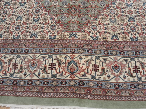 Mahi Green Hand Knotted 100 X 146 Area Rug 100-109766 Image 7