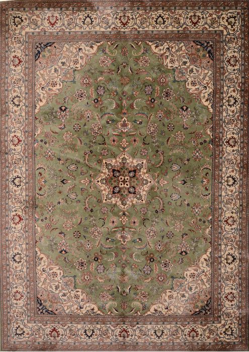 Indian Kashan Green Rectangle 10x14 ft Wool Carpet 109767 | SKU 109767