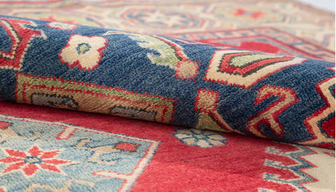Kazak Red Hand Knotted 66 X 103  Area Rug 700-109793 Image 7