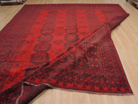 Khan Mohammadi Red Hand Knotted 109 X 137 Area Rug 100-109814 Image 13