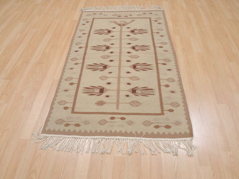 Kilim Beige Flat Woven 30 X 50 Area Rug 100-109816 Image 1