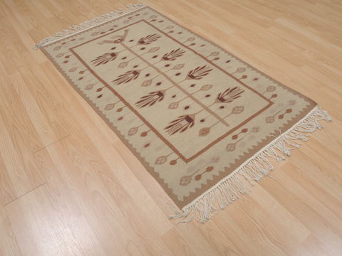 Kilim Beige Flat Woven 30 X 50 Area Rug 100-109816 Image 2