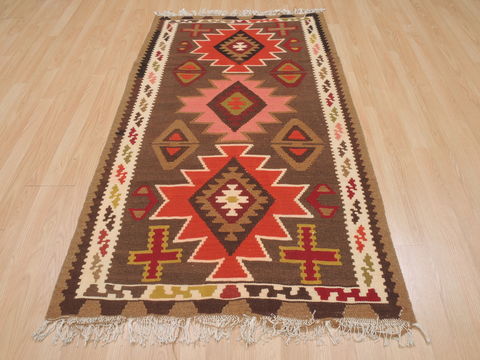 Kilim Brown Flat Woven 28 X 51 Area Rug 100-109818 Image 1