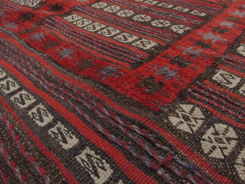 Kilim Red Square Flat Woven 37 X 46 Area Rug 100-109820 Image 5