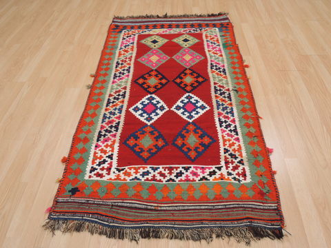Kilim Red Flat Woven 31 X 60 Area Rug 100-109837 Image 4