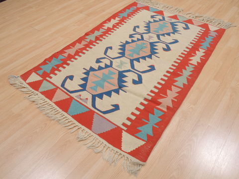 Kilim Red Flat Woven 39 X 58 Area Rug 100-109839 Image 2