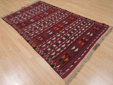 Kilim Red Flat Woven 38 X 65 Area Rug 100-109880 Image 3