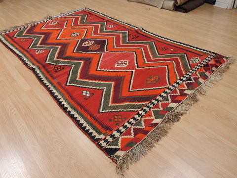 Kilim Red Flat Woven 51 X 86 Area Rug 100-109902 Image 3