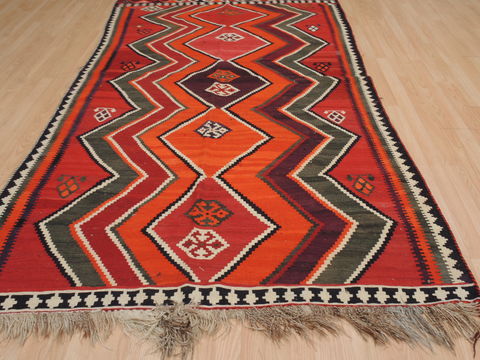 Kilim Red Flat Woven 51 X 86 Area Rug 100-109902 Image 4