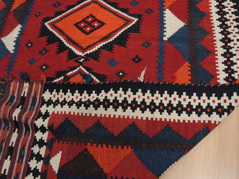 Kilim Red Flat Woven 50 X 93 Area Rug 100-109907 Image 8