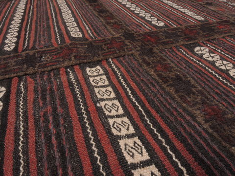 Kilim Brown Flat Woven 42 X 53 Area Rug 100-109933 Image 4