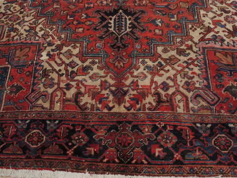 Heriz Red Hand Knotted 86 X 114 Area Rug 100-109947 Image 7