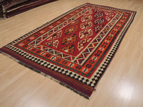 Kilim Red Flat Woven 57 X 108 Area Rug 100-109971 Image 2