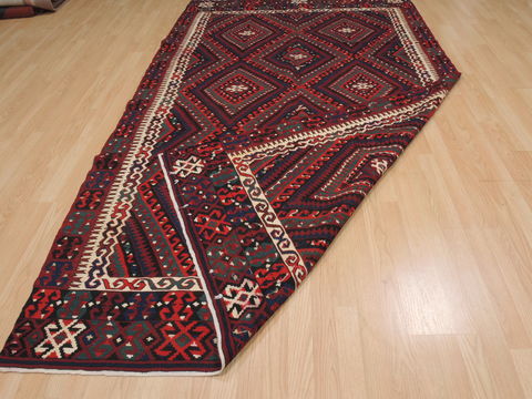 Kilim Red Flat Woven 56 X 710 Area Rug 100-109990 Image 9