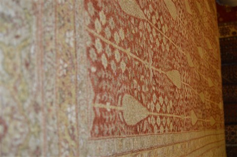 Haji Jalili Red Hand Knotted 81 X 105 Area Rug 100-11142 Image 8