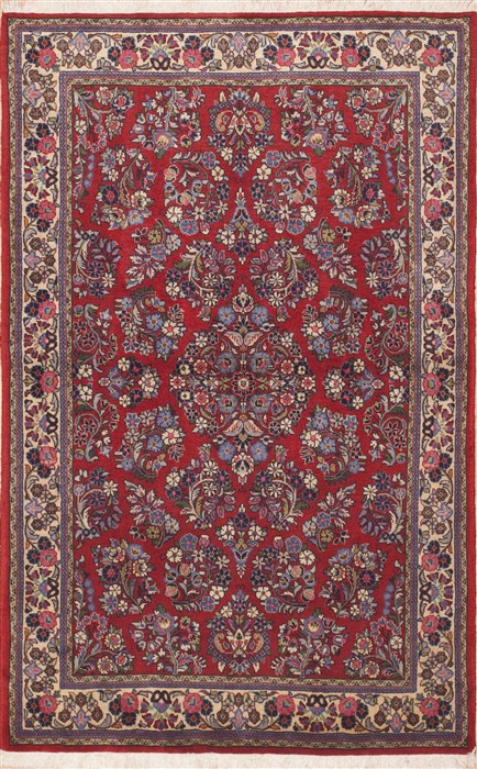 Sarouk Red Hand Knotted 47 X 72 Area Rug 100-11318 Image 0