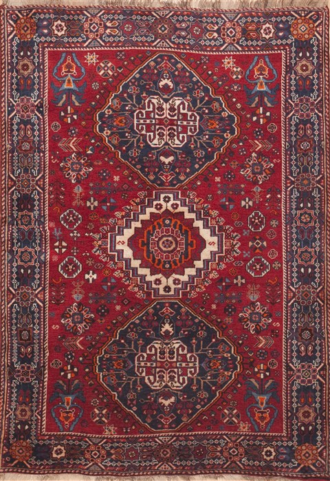 Shiraz Red Hand Knotted 49 X 68 Area Rug 100-11322 Image 0