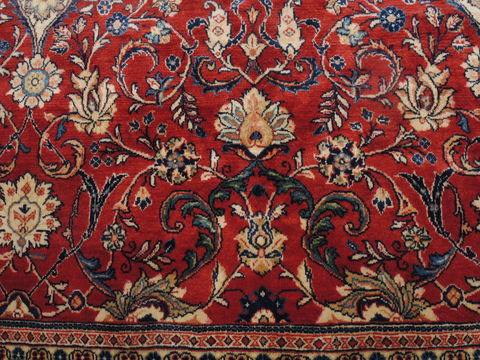 Sarouk Red Hand Knotted 98 X 135 Area Rug 100-11831 Image 10