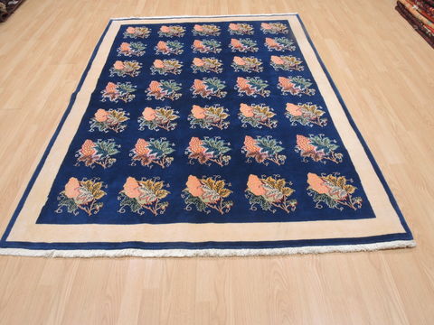 Jaipur Green Hand Knotted 50 X 70 Area Rug 100-11919 Image 9