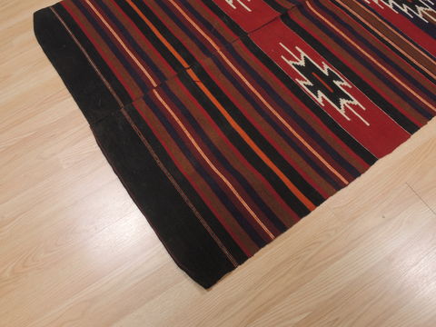 Kilim Red Flat Woven 46 X 88 Area Rug 100-110031 Image 5