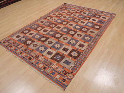 Kilim Red Hand Tufted 410 X 76 Area Rug 100-110034 Image 2