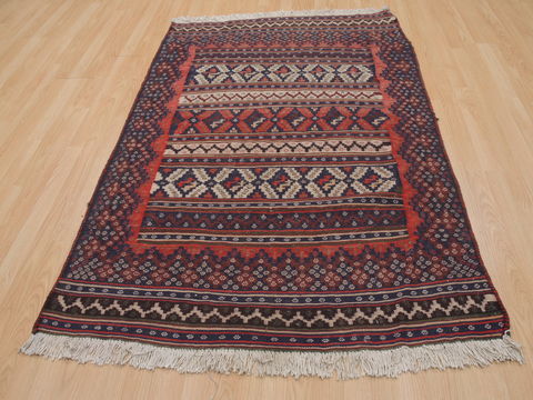 Kilim Red Flat Woven 41 X 61 Area Rug 100-110035 Image 1