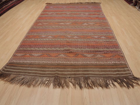 Kilim Red Flat Woven 61 X 111 Area Rug 100-110039 Image 1