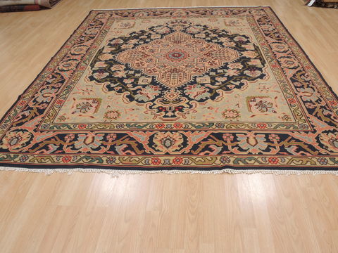 Kilim Beige Square Flat Woven 90 X 98 Area Rug 100-110045 Image 7