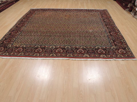 Bidjar Green Square Hand Knotted 81 X 83 Area Rug 100-110052 Image 1