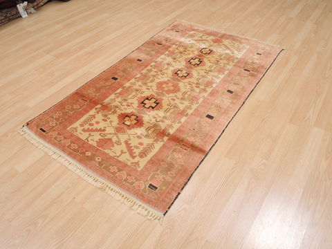 Baluch Beige Hand Knotted 32 X 57 Area Rug 100-110090 Image 2