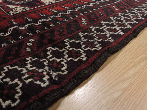 Baluch Red Hand Knotted 33 X 61 Area Rug 100-110103 Image 7