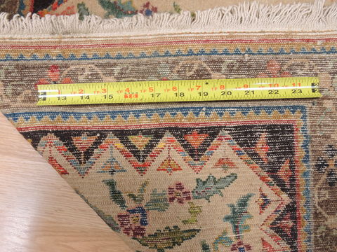 Baluch Beige Hand Knotted 25 X 34 Area Rug 100-110115 Image 3