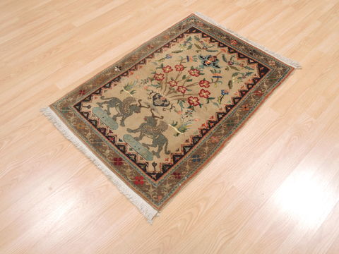 Baluch Beige Hand Knotted 25 X 34 Area Rug 100-110115 Image 6