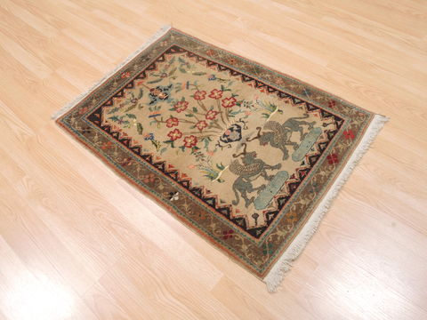 Baluch Beige Hand Knotted 25 X 34 Area Rug 100-110115 Image 7