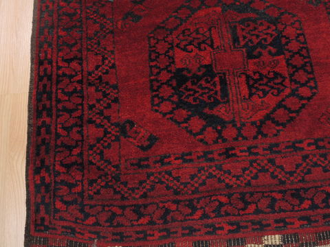 Baluch Red Hand Knotted 32 X 53 Area Rug 100-110140 Image 4