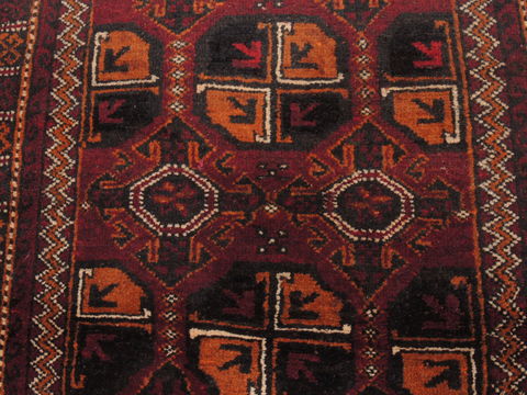 Baluch Red Hand Knotted 33 X 60 Area Rug 100-110166 Image 4