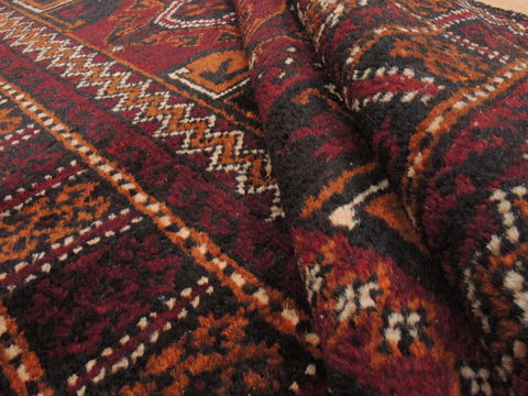 Baluch Red Hand Knotted 33 X 60 Area Rug 100-110166 Image 6