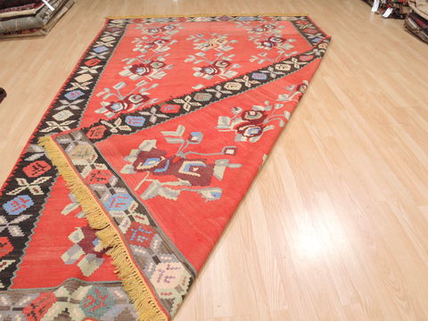 Kilim Red Hand Knotted 75 X 110 Area Rug 100-110210 Image 11