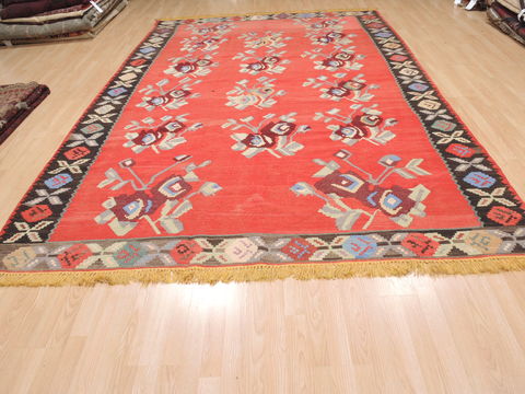 Kilim Red Hand Knotted 75 X 110 Area Rug 100-110210 Image 5