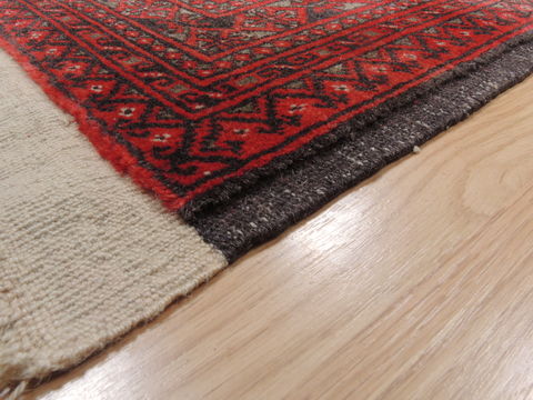 Khan Mohammadi Red Hand Knotted 66 X 101 Area Rug 100-110225 Image 10