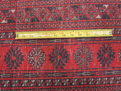 Khan Mohammadi Red Hand Knotted 66 X 101 Area Rug 100-110225 Image 13