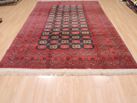 Khan Mohammadi Red Hand Knotted 66 X 101 Area Rug 100-110225 Image 4