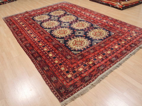 Khan Mohammadi Blue Hand Knotted 71 X 100 Area Rug 100-110226 Image 3